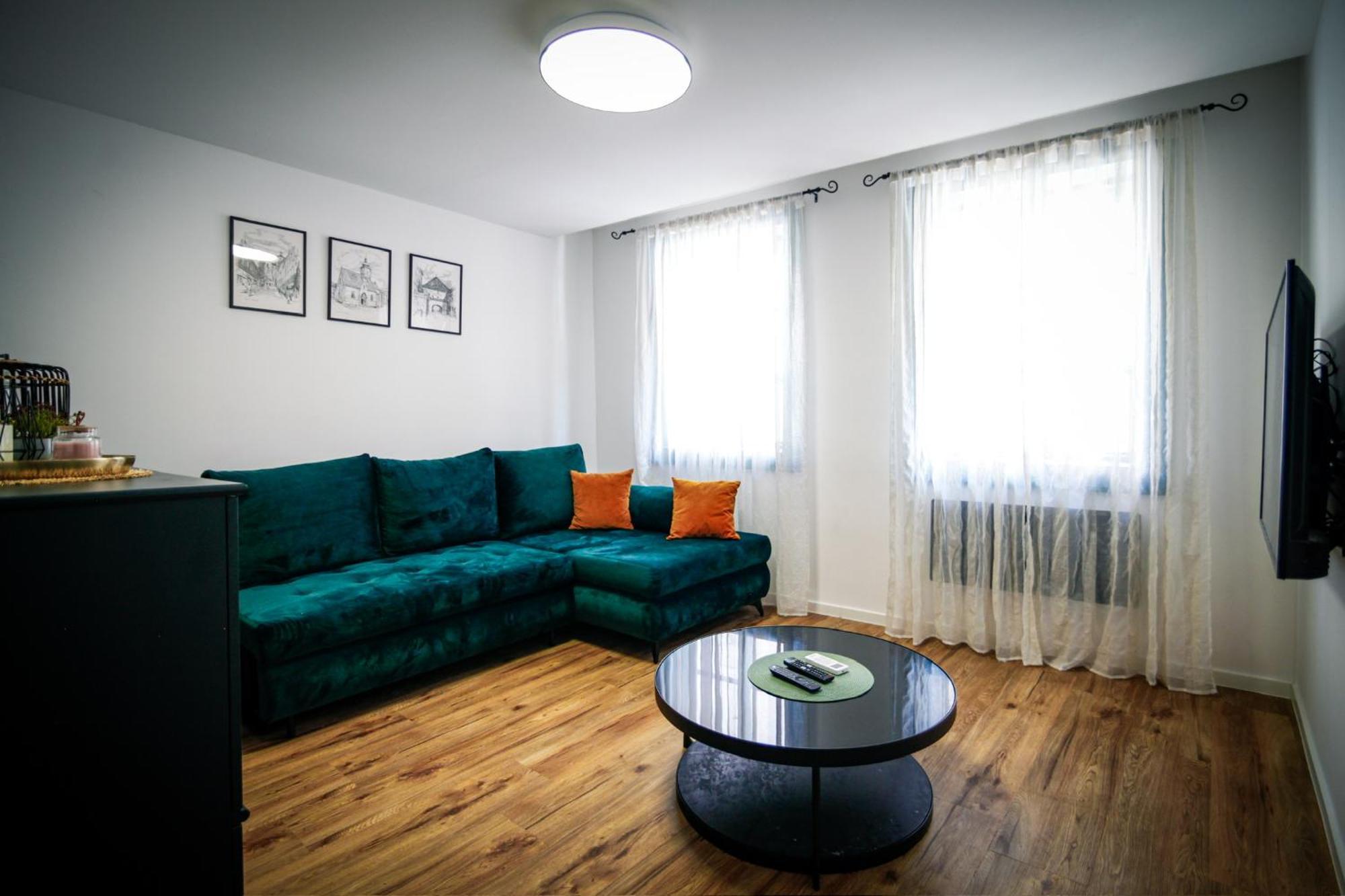 Old Roofs Apartment Zagreb Luaran gambar